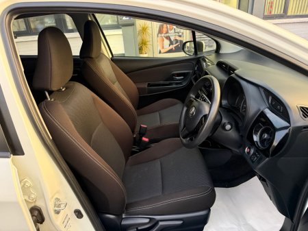 2020 Toyota Yaris  €13,290 thumbnail