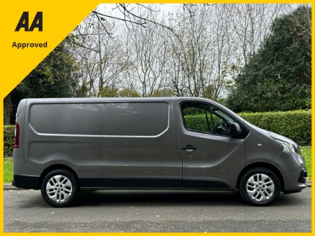 2015 Renault Trafic LL29 SPORT ENERGY DCI *REVERSE CAMERA*SAT NAV* €8,900