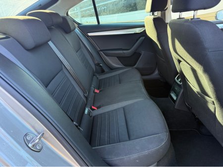 2019 Skoda Octavia AMBITION 1.0 TSI 115HP DSG 4 4DR AUTO €14,950 thumbnail