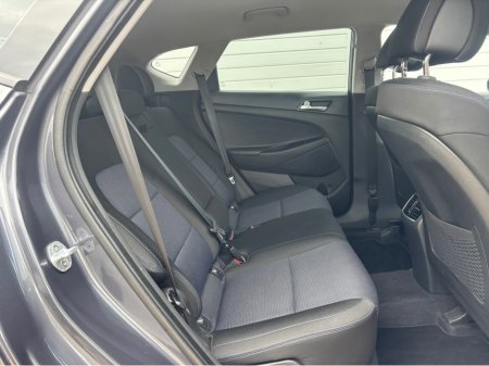 2017 Hyundai Tucson - thumbnail 4