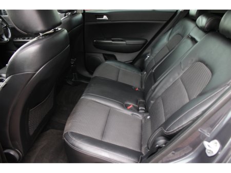 2016 Kia Sportage - thumbnail 20