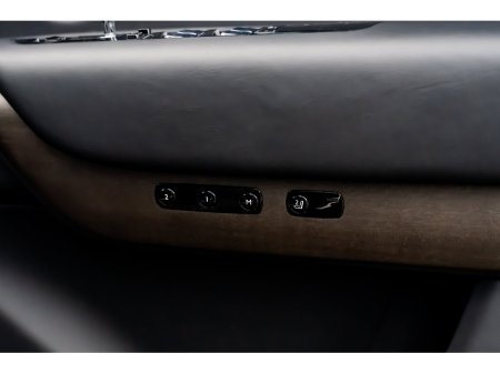 2023 Rolls-Royce Cullinan  €489,950 thumbnail