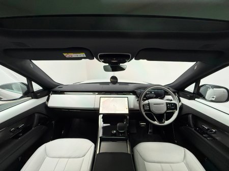 2026 Land Rover Range Rover Sport - thumbnail 9