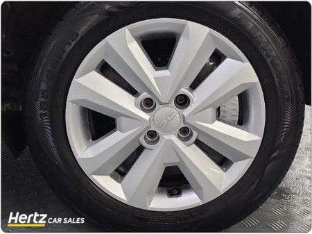 2023 Dacia Sandero EXPRESSION 1.0 Petrol Automatic €15,990 thumbnail