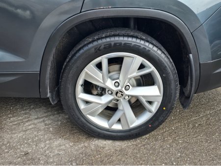 2018 Skoda Kodiaq STYLE 2.0 TDI 150HP 4X4 4 4DR HIGH SPEC. IMMACULATE CONDITION! €24,950 thumbnail
