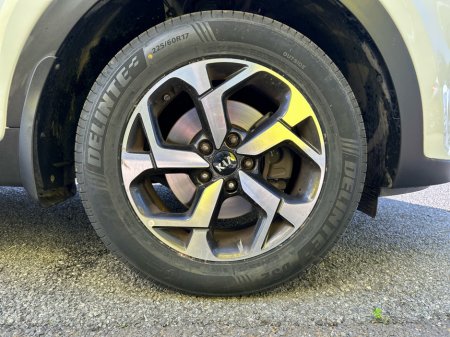 2020 Kia Sportage K2 NON MHEV 5DR €23,950 thumbnail