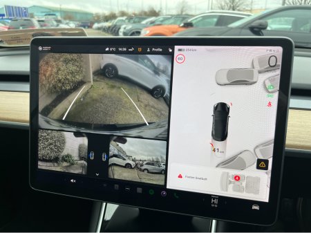 2019 Tesla Model S M3 DUAL MOTOR LR EV //FULL LEATHER HEATED SEATS//PANORAMIC GLASS ROOF//SURROUND PARKING CAMERS// €19,950 thumbnail