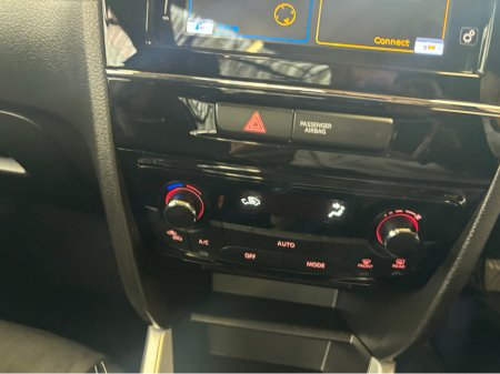 2019 Suzuki Vitara - thumbnail 13