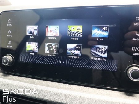 2024 Skoda Kamiq Ambition 1.0TSI 110HP €25,950 thumbnail