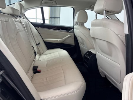 2019 BMW 5 Series - thumbnail 28