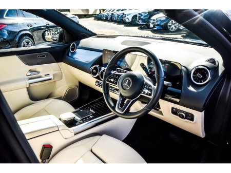 2023 Mercedes-Benz GLA Class - thumbnail 10