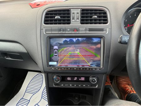 2015 Volkswagen Polo - thumbnail 18