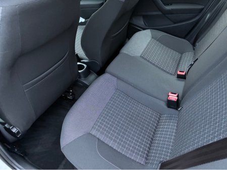 2016 Volkswagen Polo 1.2i TSI Petrol Automatic Trendline €13,250 thumbnail