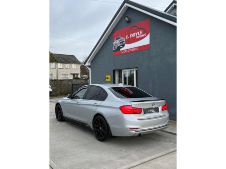 2017 BMW 3 Series - thumbnail 4