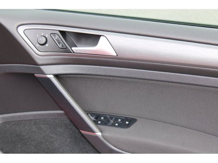 2018 Volkswagen Golf - thumbnail 14