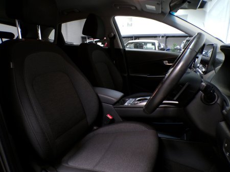 2022 Hyundai Kona 2022*ONLY 26,000 MILES*64KWH HYUNDAI KONA PREMIUM EV*484KM RANGE*FULL HYUNDAI SERVICE HISTORY*GRADED A BATTERY HEALTH WITH REPORTS*PREMIUM PACK*2 CHARGER*1 OWNER*FANTASTIC CONDITION SPEC Bluetooth,App €21,900 thumbnail