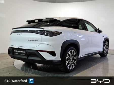 2026 BYD Sealion 7 Finance Rates from 3.5% Order Now for 261 Delivery. COMFROT MODEL - 82.5kWh Blade Battery, 308HP up to 482km range. Features include 19