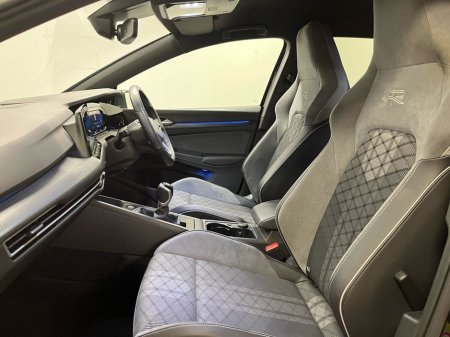 2022 Volkswagen Golf - thumbnail 18