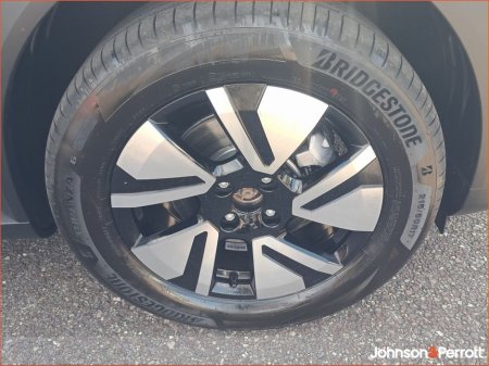 2026 Opel Frontera Hybrid 1.2 GS 136HP €35,695 thumbnail