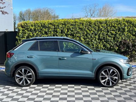 2022 Volkswagen T-Roc - photo 2