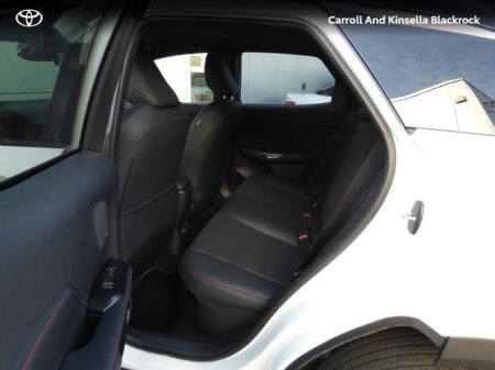 2025 Lexus LBX Hybrid Emotion €42,950 thumbnail