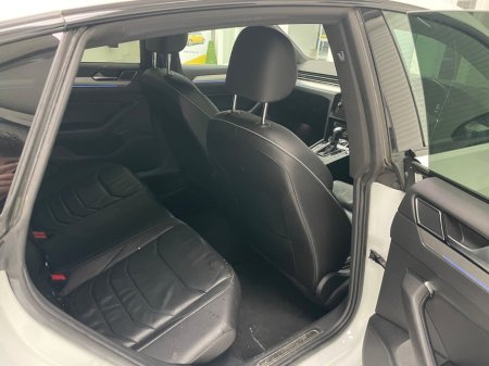 2019 Volkswagen Arteon 2.0TDI DSG 150HP R-LINE €24,995 thumbnail