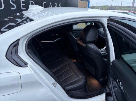 2020 BMW 3 Series - thumbnail 5