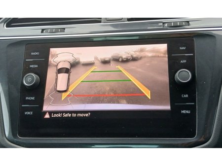 2023 Volkswagen Tiguan - thumbnail 20