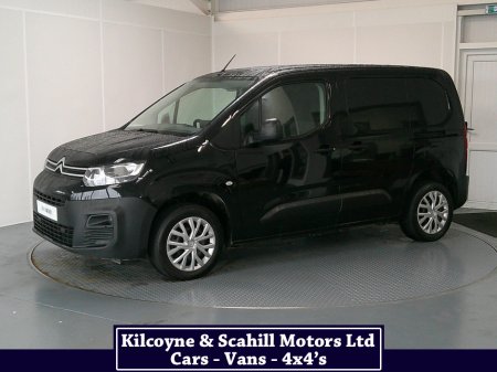 2021 Citroen Berlingo - view 3