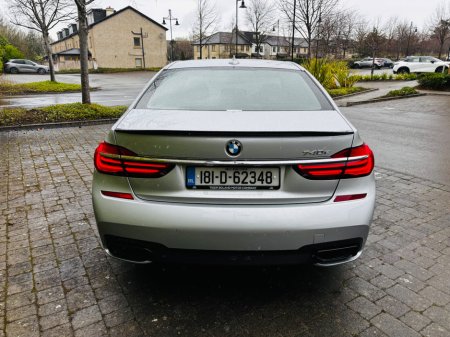 2018 BMW 7 Series - view 3