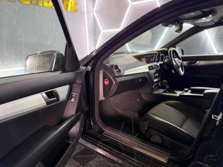 2012 Mercedes-Benz C Class - thumbnail 17