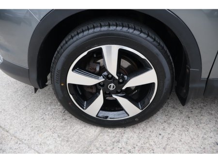 2017 Nissan Qashqai - thumbnail 35