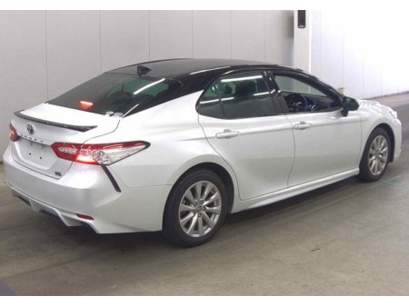 2020 Toyota Camry 2.5 Camry Hybrid €26,950 thumbnail
