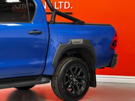 2022 Toyota Hilux - thumbnail 6