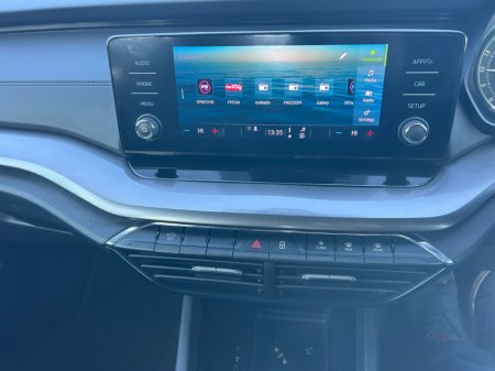 2021 Skoda Octavia - thumbnail 14