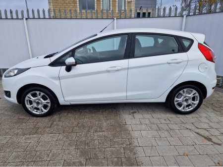 2017 Ford Fiesta ZETEC 1.25 60PS M5 5DR MCA 4DR €7,995