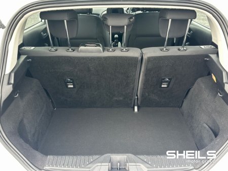 2018 Ford Fiesta - thumbnail 9