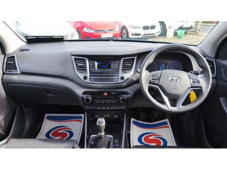 2016 Hyundai Tucson - thumbnail 16