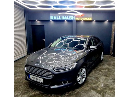 2019 Ford Mondeo - thumbnail 3