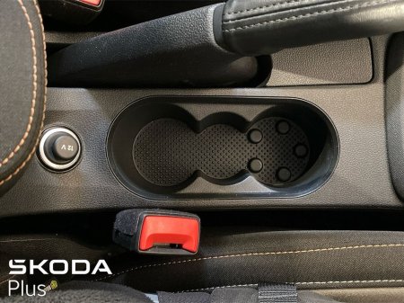 2023 Skoda Kamiq Style 1.0TSI 110bhp *Black Pack* €25,950 thumbnail