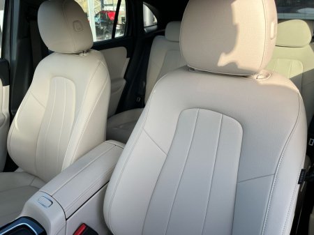 2025 Mercedes-Benz GLA Class - thumbnail 18