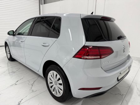 2018 Volkswagen Golf 1.2 TSI 110 bhp Trendline €17,995 thumbnail