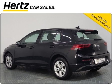 2023 Volkswagen Golf LIFE 2.0 TDI 115HP Diesel Manual €26,995