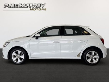 2017 Audi A1 - thumbnail 8