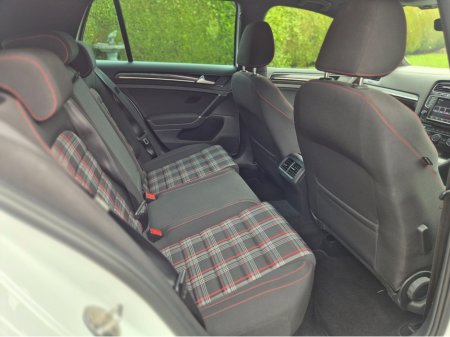 2016 Volkswagen Golf Gti Dsg €19,950 thumbnail