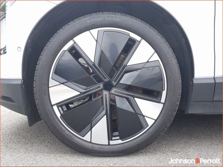 2024 Volvo EX30 Ultra 428bhp Twin Motor AWD 69kWh (Three Year Volvo Selekt Warranty) €40,900 thumbnail