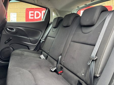 2015 Renault Clio - thumbnail 10