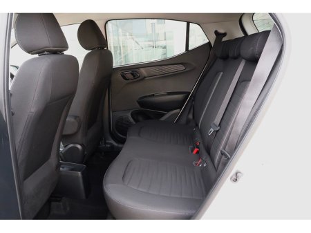 2020 Hyundai i10 - thumbnail 15