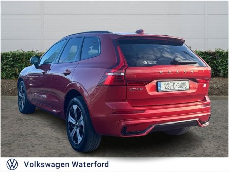 2023 Volvo XC60 T6 PHEV 350hp AT8 Plus (dark theme) €44,975