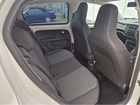 2015 Volkswagen up! - thumbnail 18